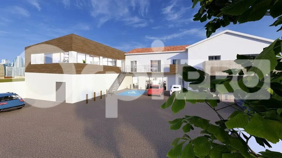 Office in Montauban for lease - Building Photo - Image 2 of 7