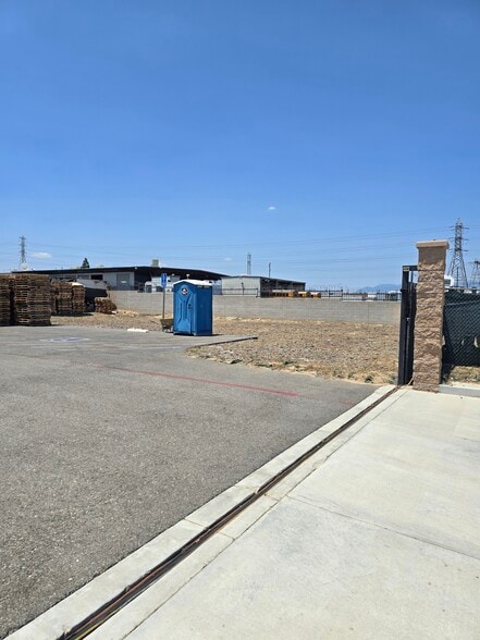 1 Industrial Dr, Rialto, CA for sale - Building Photo - Image 2 of 10