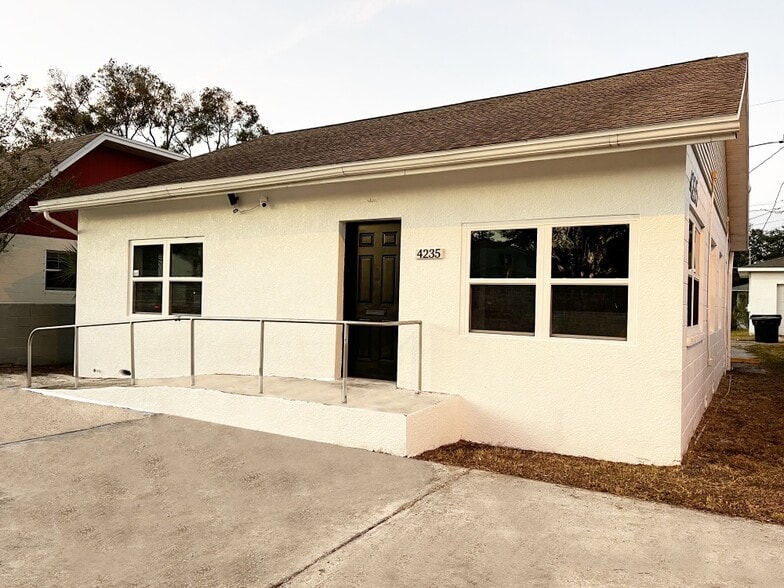 4235 Central Ave, Saint Petersburg, FL for sale - Building Photo - Image 1 of 19