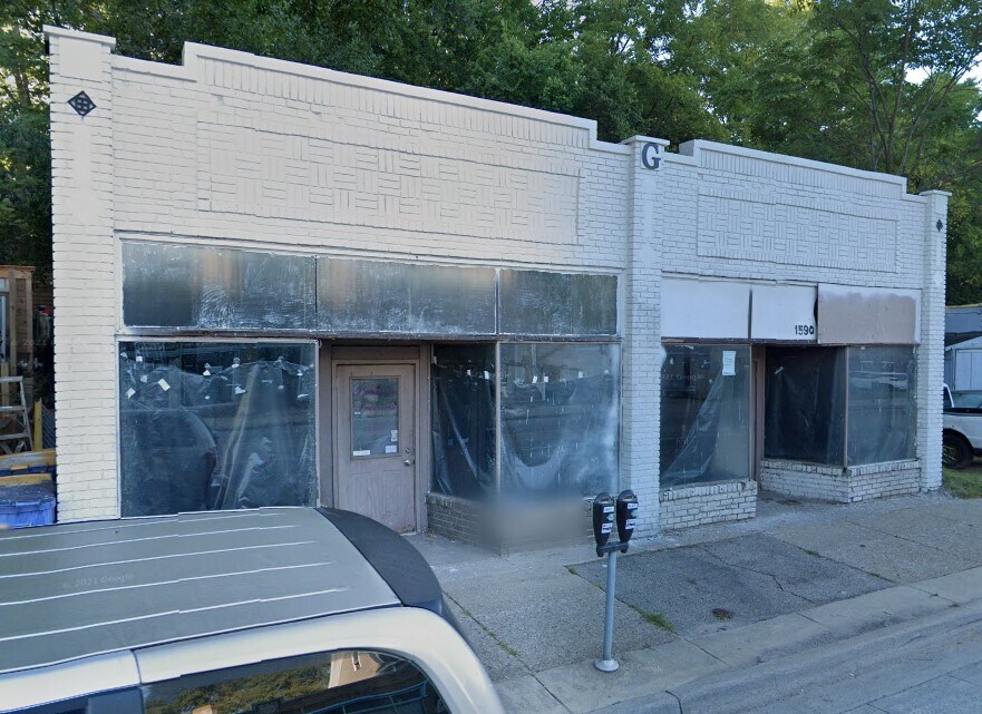 1590 Plainfield Ave NE, Grand Rapids, MI for sale Building Photo- Image 1 of 1
