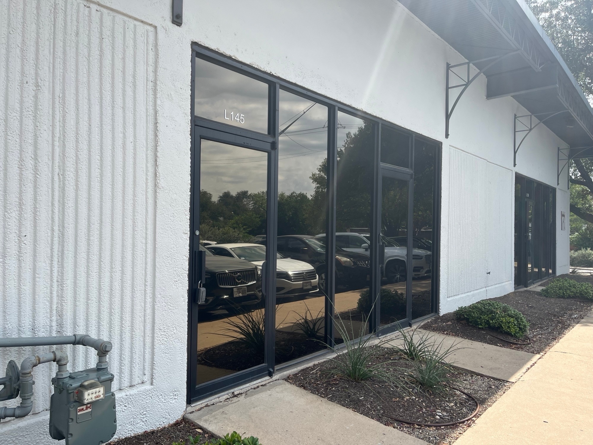 5555 N Lamar Blvd, Austin, TX for lease Interior Photo- Image 1 of 3