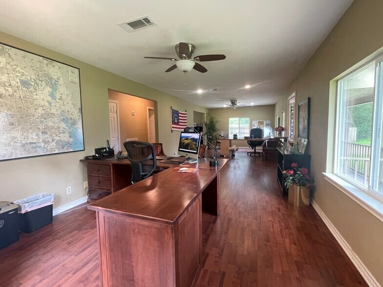 15705 Jarvis Rd, Cypress, TX 77429 Unrestricted Office with 145