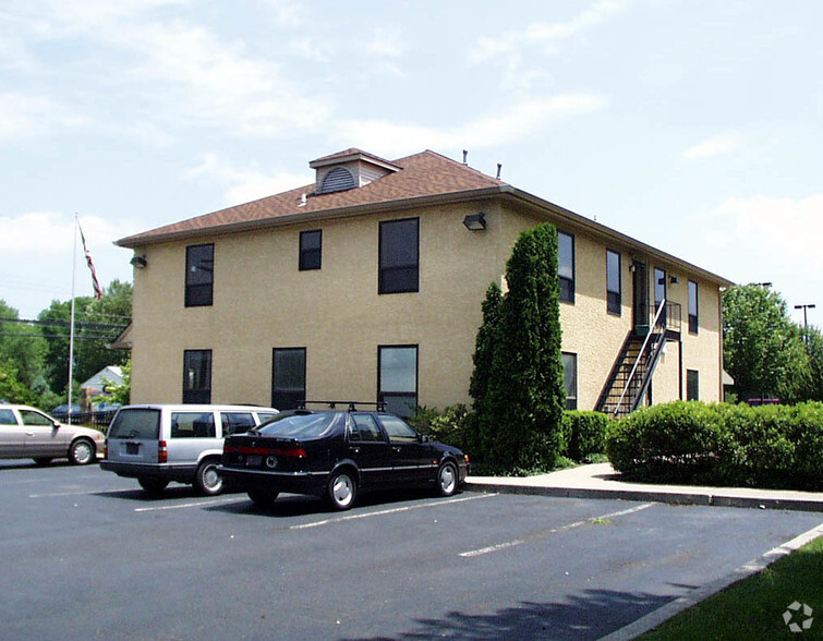 1410 Street Rd, Warminster, PA for lease - Building Photo - Image 2 of 5