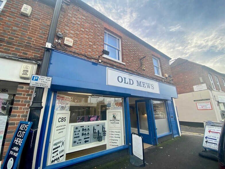 32 High St, Thatcham for lease - Building Photo - Image 2 of 2