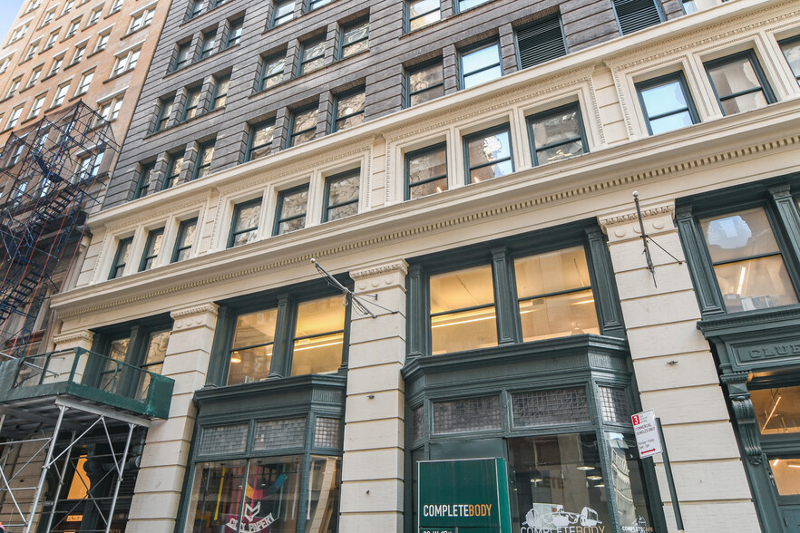 22 W 19th St, New York, NY for lease - Building Photo - Image 1 of 2