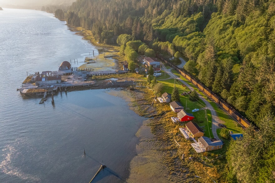 3900 Skeena Dr, Port Edward, BC for sale - Building Photo - Image 3 of 41