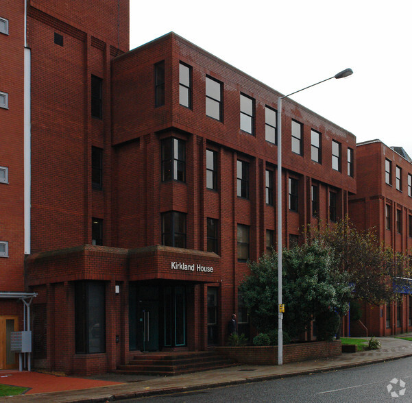 11-15 Peterborough Rd, Harrow for lease - Primary Photo - Image 1 of 4