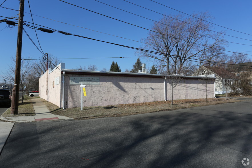 400 Legion Ave, Palmyra, NJ for sale - Primary Photo - Image 1 of 1