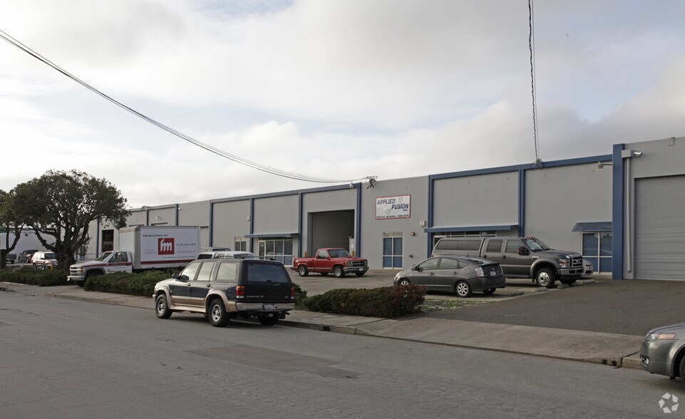 1919-1931 Republic Ave, San Leandro, CA for sale - Primary Photo - Image 1 of 7