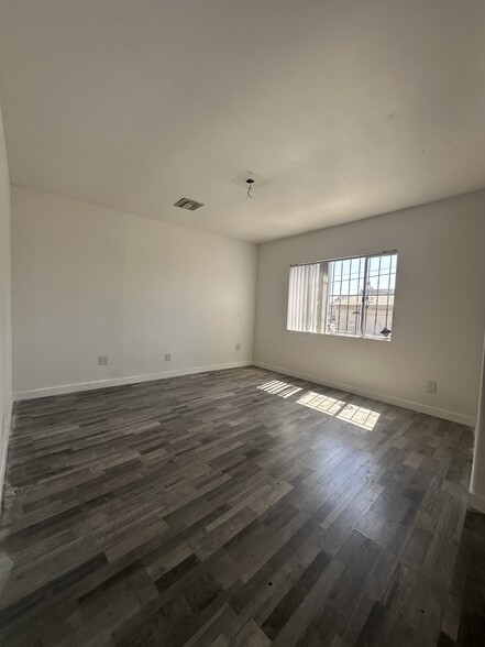 5253 El Cajon Blvd, San Diego, CA for lease - Interior Photo - Image 1 of 4