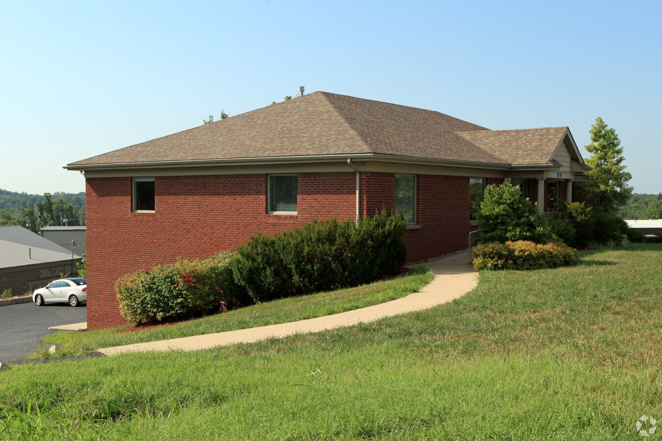 2001 Button Ln, La Grange, KY 40031 Property Record