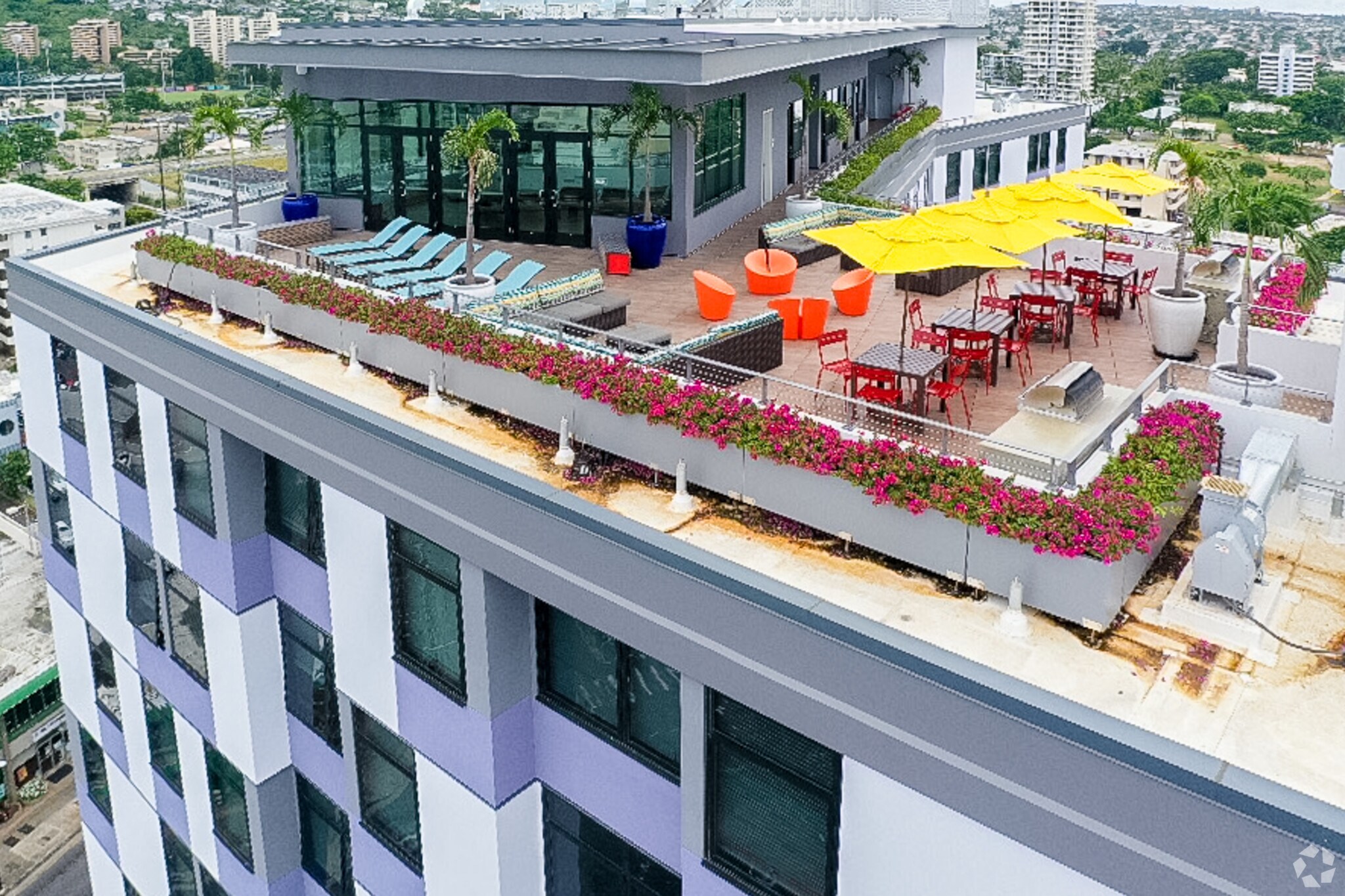 2615 S King St, Honolulu, HI 96826 Hale Mahana Apartments