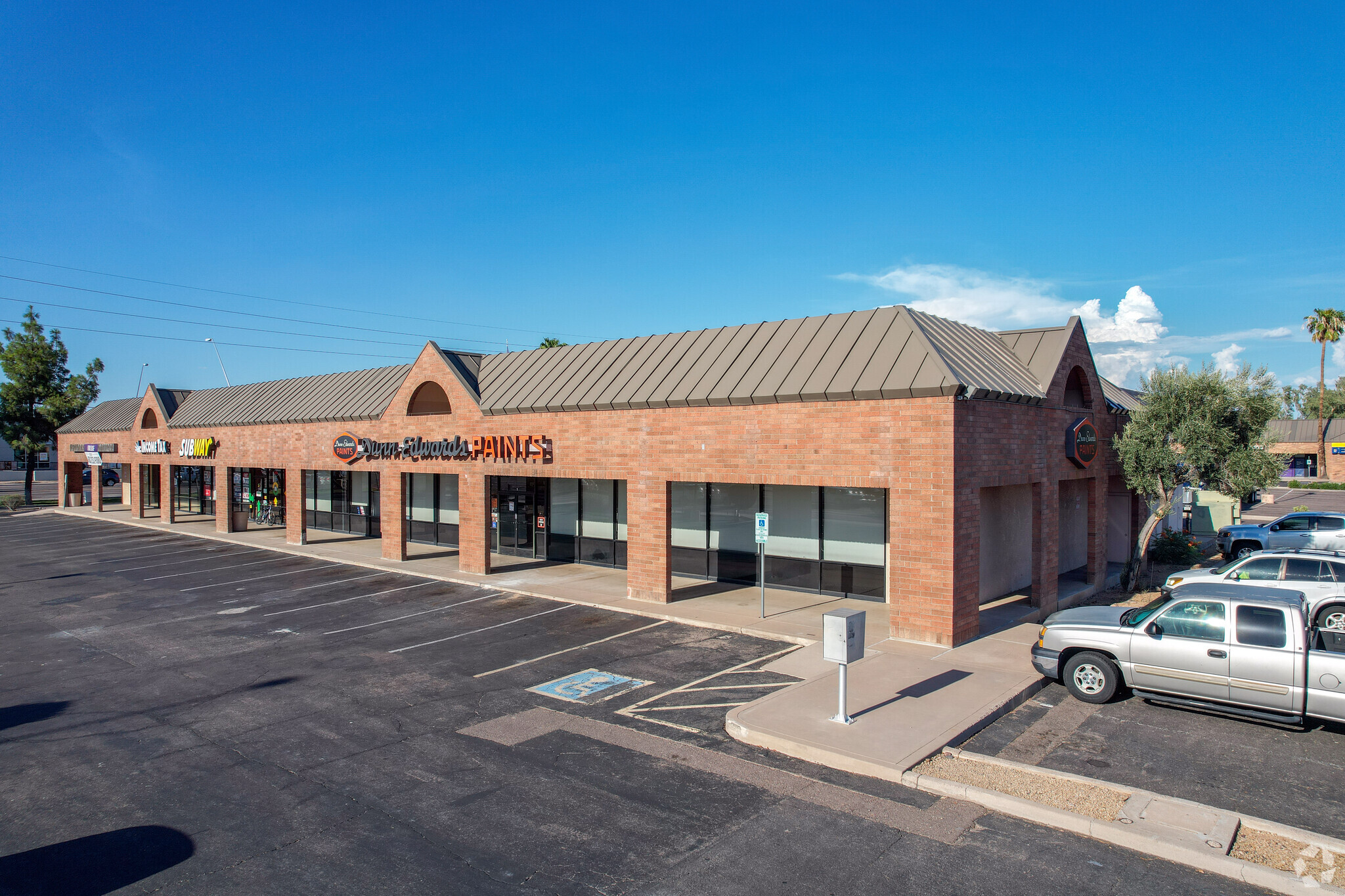 S Gilbert Rd, Mesa, AZ for lease Building Photo- Image 1 of 13