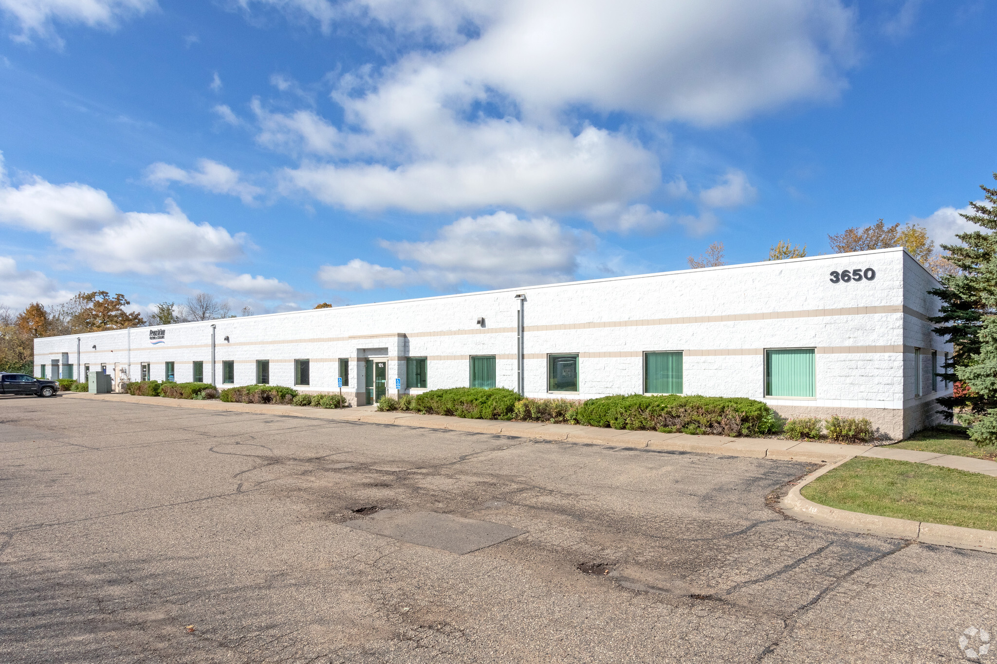 3650 Chestnut St N, Chaska, MN for sale Building Photo- Image 1 of 1