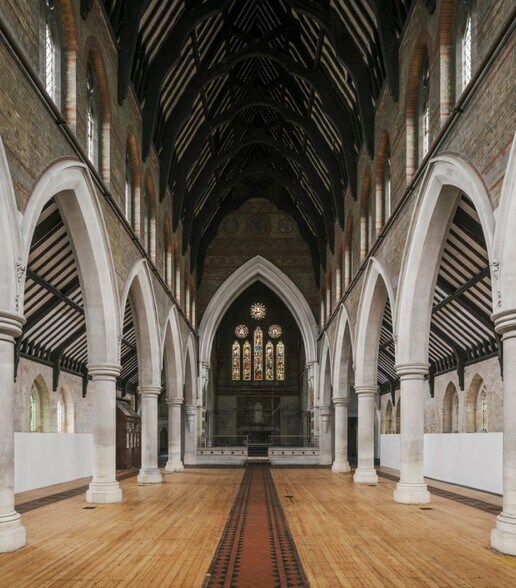 Church St, Exeter for lease - Interior Photo - Image 2 of 3