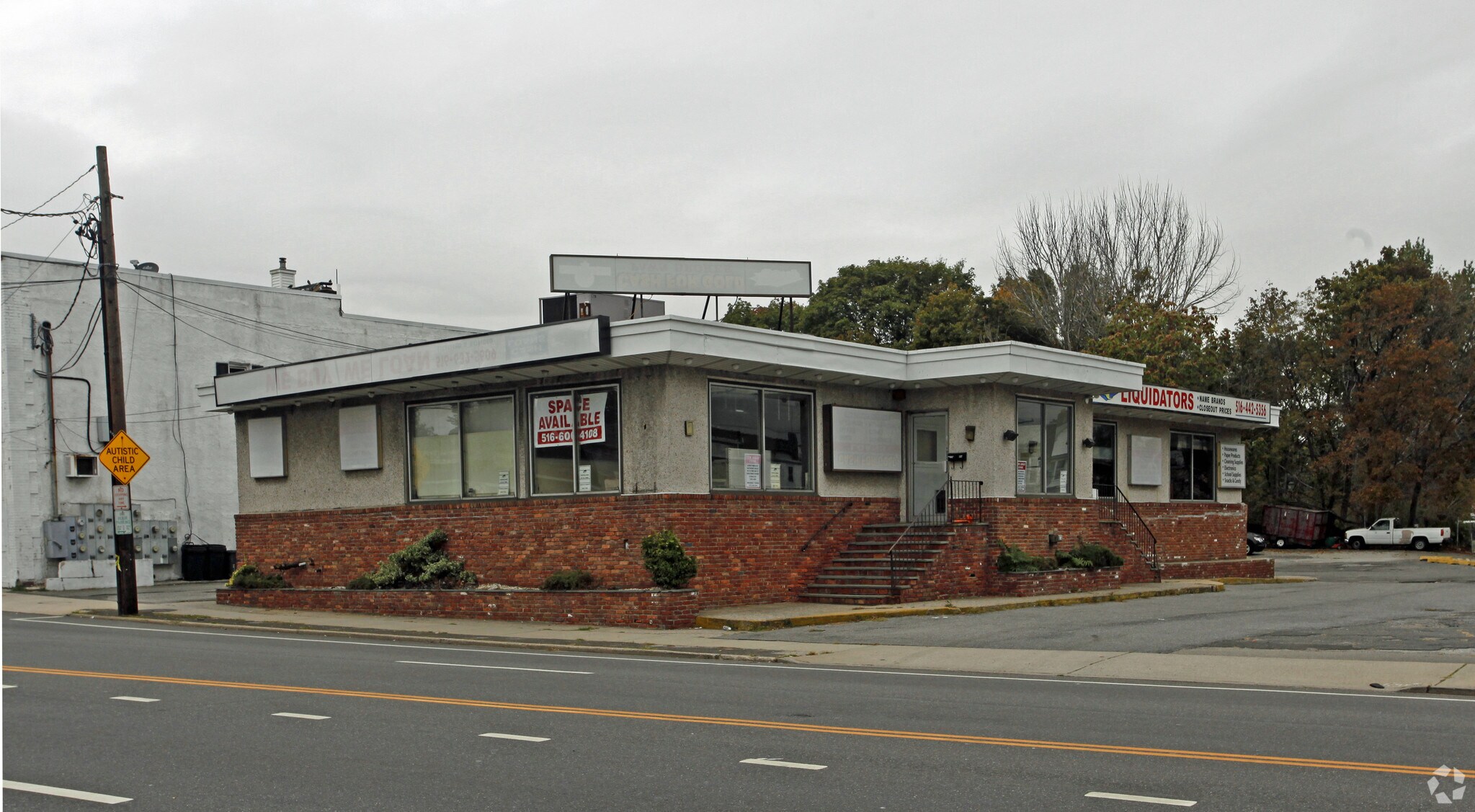 785 Merrick Rd, Baldwin, NY for sale Primary Photo- Image 1 of 1