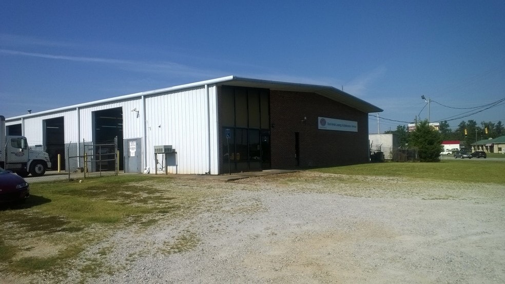 1598 Williamson Rd, Griffin, GA for sale - Primary Photo - Image 1 of 1