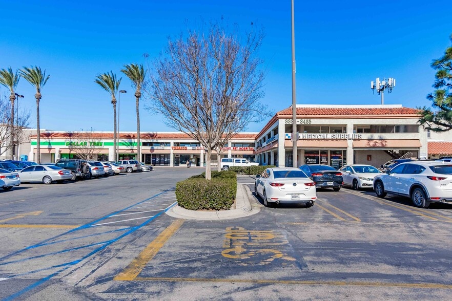 3325-3425 E Chapman Ave, Orange, CA for sale - Building Photo - Image 3 of 27