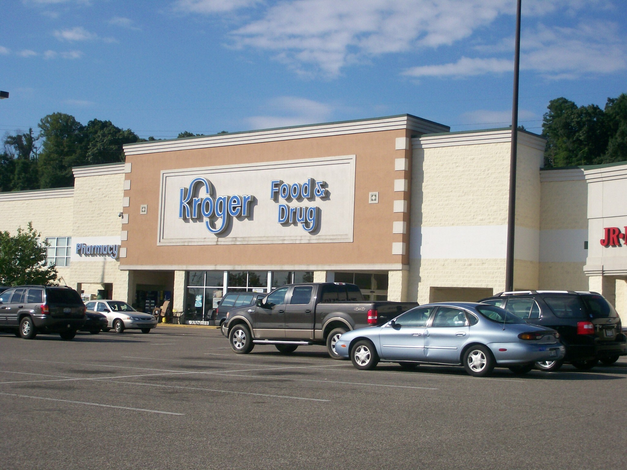 370 Diederich Blvd, Ashland, KY for sale Building Photo- Image 1 of 1