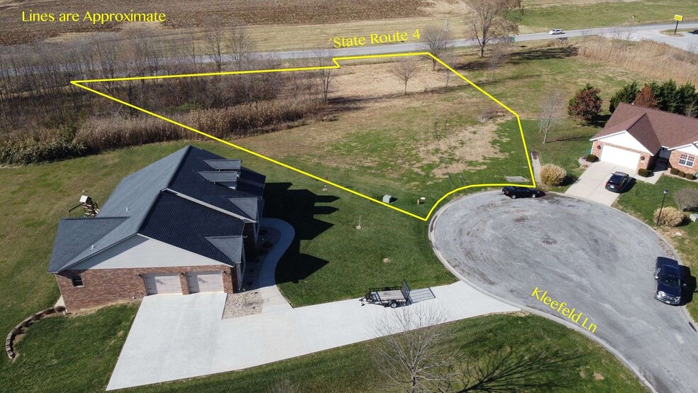 964 Kleefeld Ln, Saint Libory, IL for sale - Primary Photo - Image 1 of 5