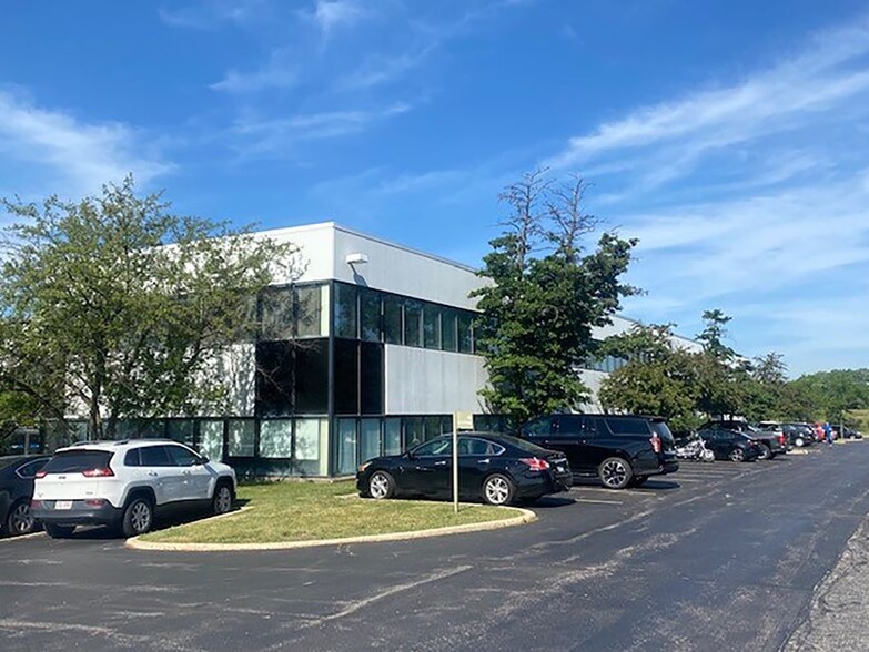 2266 Palmer Dr, Schaumburg, IL 60173 - Industrial for Lease | LoopNet