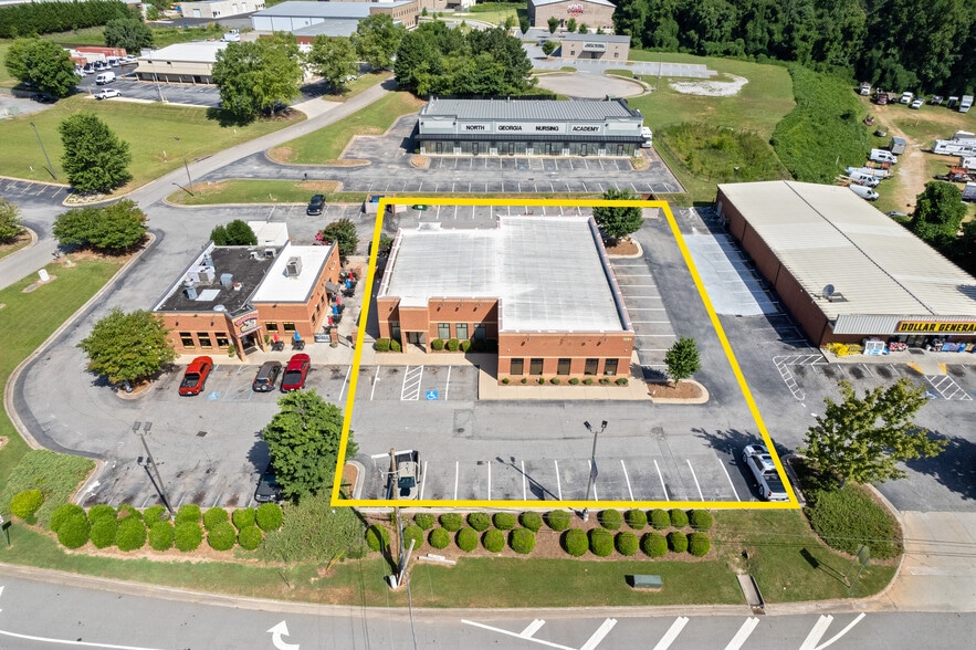 3584 Atlanta Hwy, Flowery Branch, GA for lease - Building Photo - Image 2 of 33