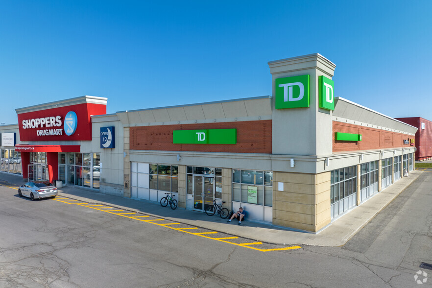 1881 Steeles Ave W, Toronto, ON for lease - Building Photo - Image 3 of 6