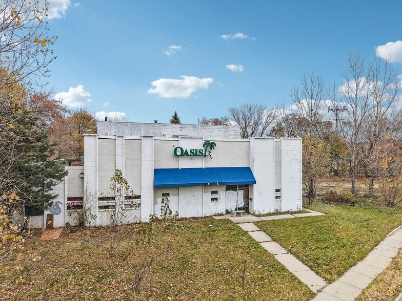 300 E Bay St, Milwaukee, WI for sale - Building Photo - Image 3 of 15