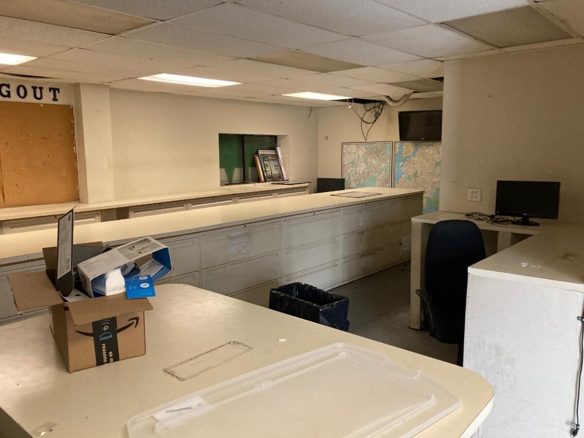 2383 Blackrock Ave, Bronx, NY 10462