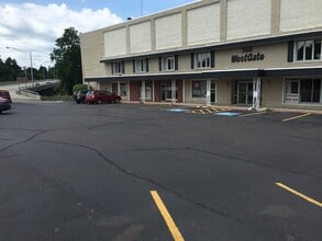 560 W Third St, Jamestown, NY for lease Building Photo- Image 1 of 3