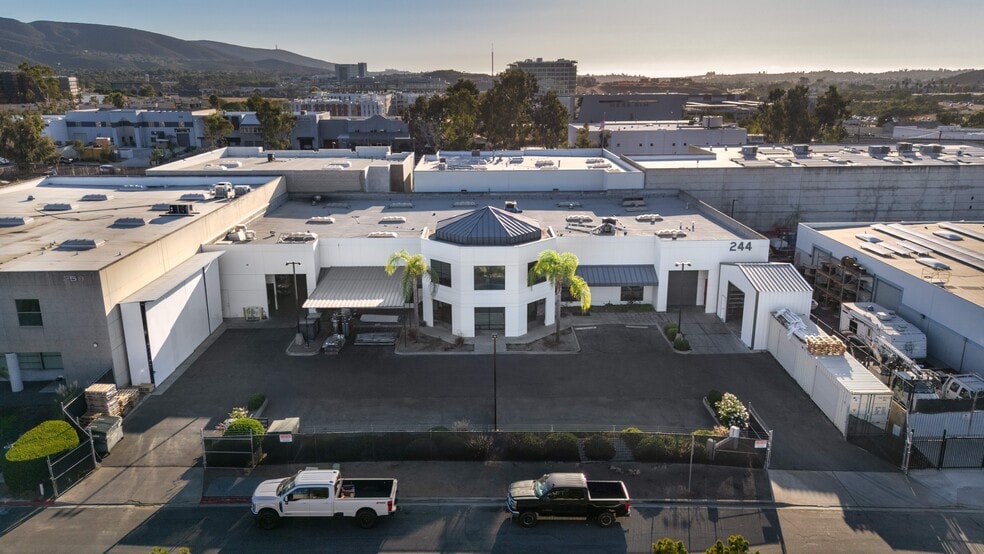 244 La Moree Rd, San Marcos, CA for sale - Building Photo - Image 2 of 4