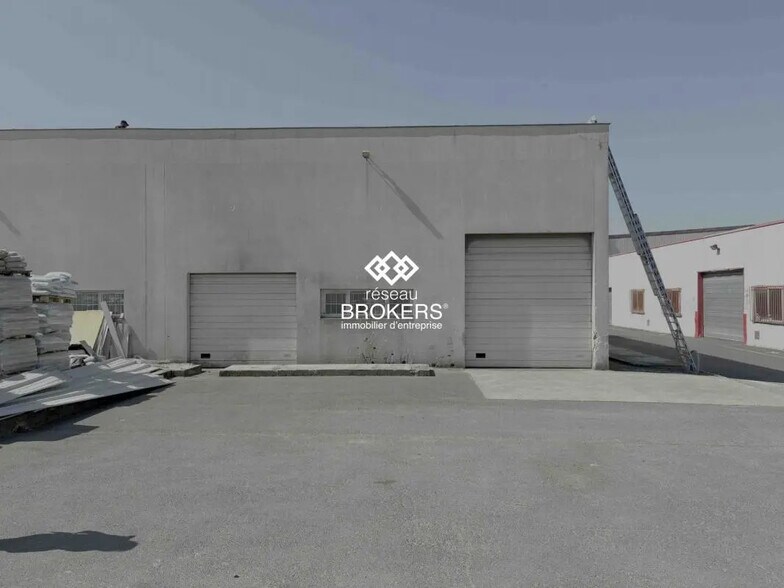 Office in Champigny-sur-Marne for lease - Building Photo - Image 1 of 2