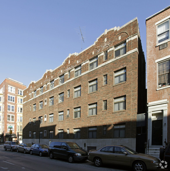 319 S 10th St, Philadelphia, PA for sale - Building Photo - Image 3 of 34