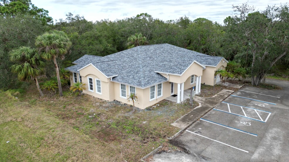 17880 Toledo Blade Blvd, Port Charlotte, FL for sale - Building Photo - Image 1 of 17