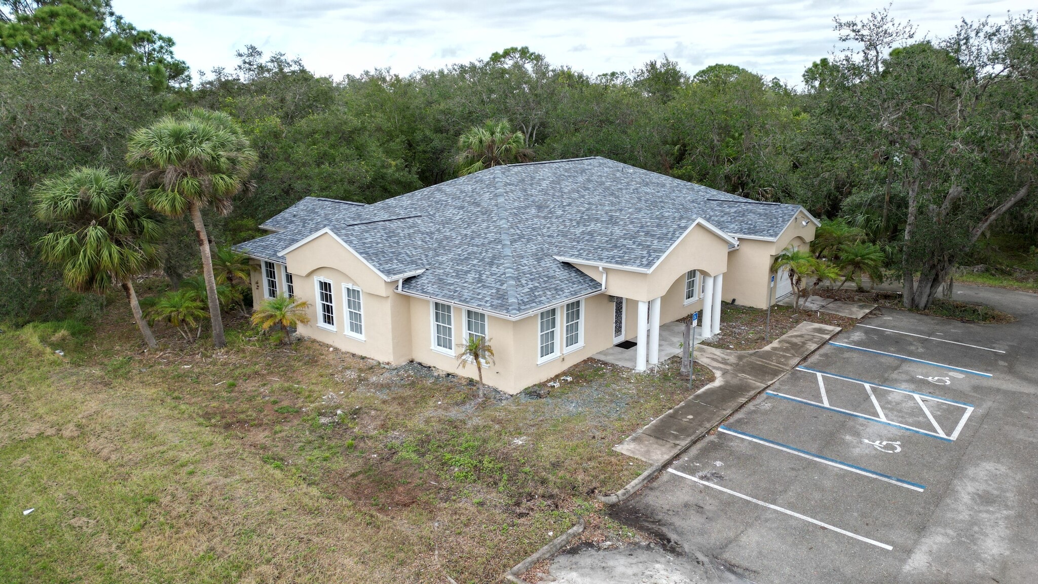 17880 Toledo Blade Blvd, Port Charlotte, FL for lease Primary Photo- Image 1 of 18