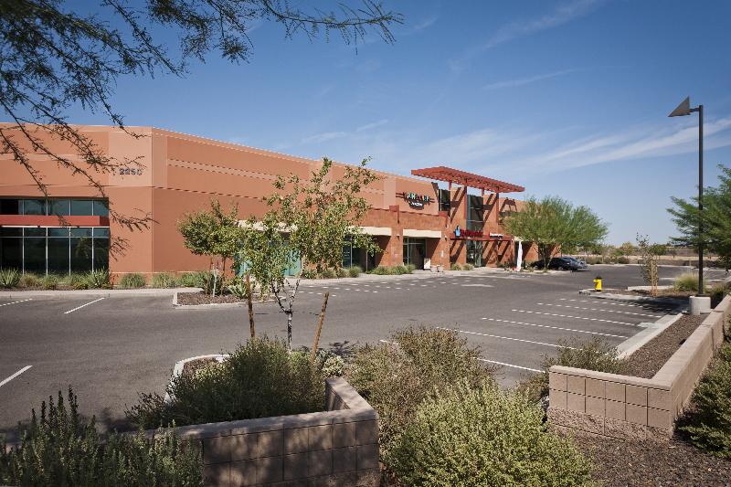 2301 E Yeager Dr, Chandler, AZ for lease - Building Photo - Image 2 of 11