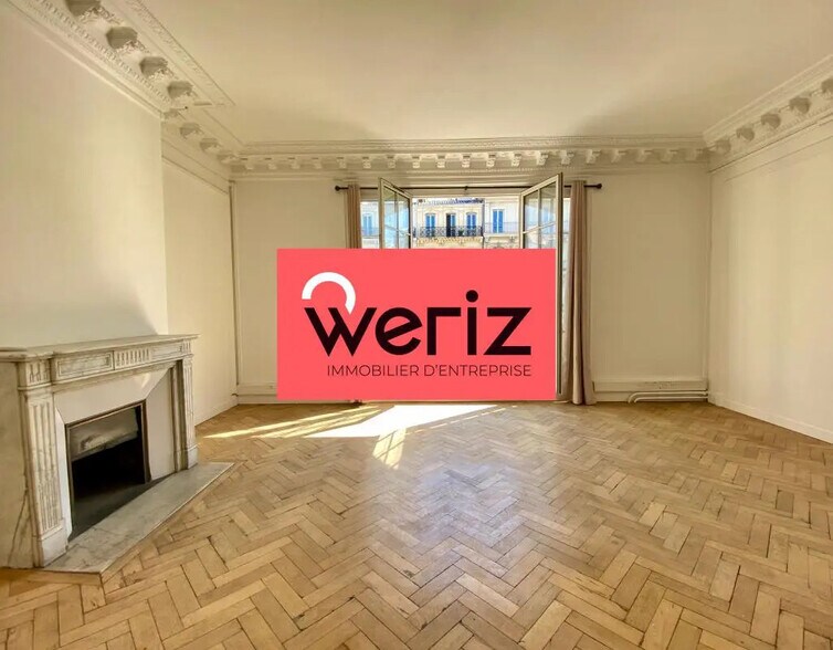 Office in Marseille for lease - Interior Photo - Image 3 of 29