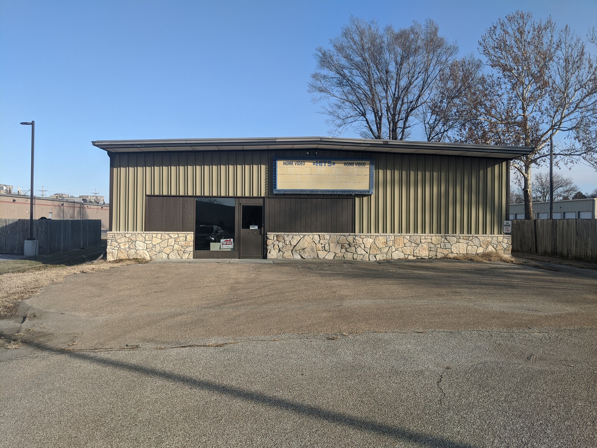 1004 Poplar, Wamego, KS for sale Building Photo- Image 1 of 1