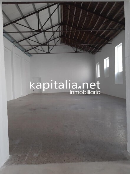 Industrial in Bocairent, Valencia for lease - Building Photo - Image 1 of 3