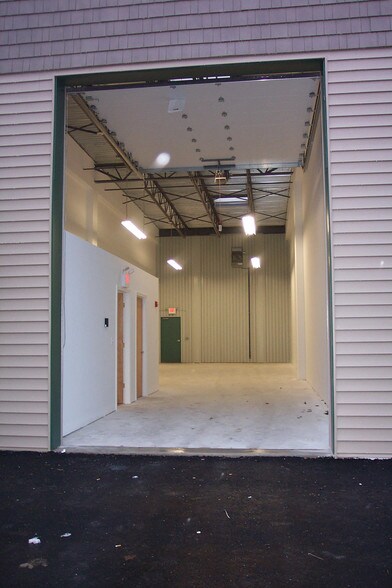 84 Cutler St, Warren, RI for sale - Building Photo - Image 1 of 1