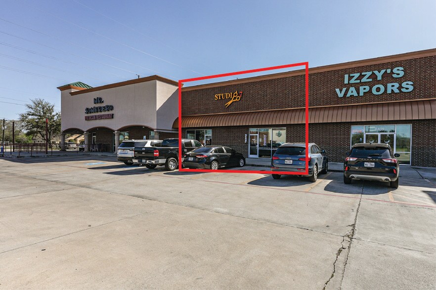 1200 TX-35 Byp, Alvin, TX for sale - Primary Photo - Image 1 of 1