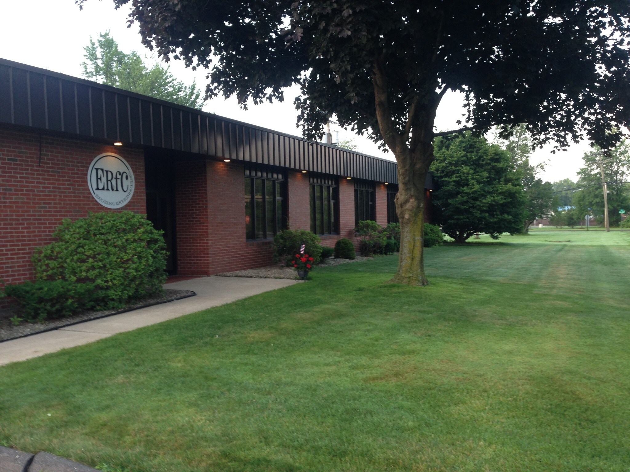 119 Post Rd, Enfield, CT for sale Primary Photo- Image 1 of 1