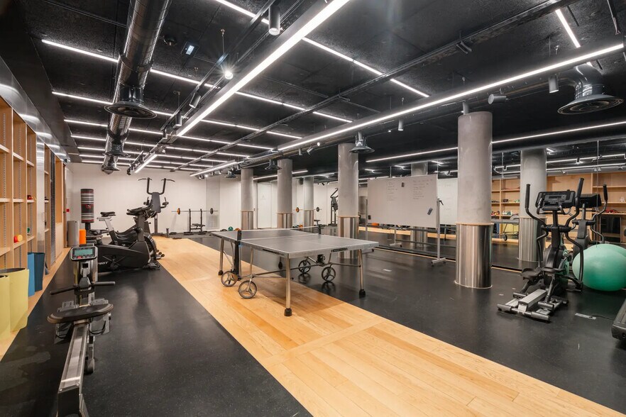 6 Rue Saint-Sabin, Paris for lease - Building Photo - Image 3 of 29