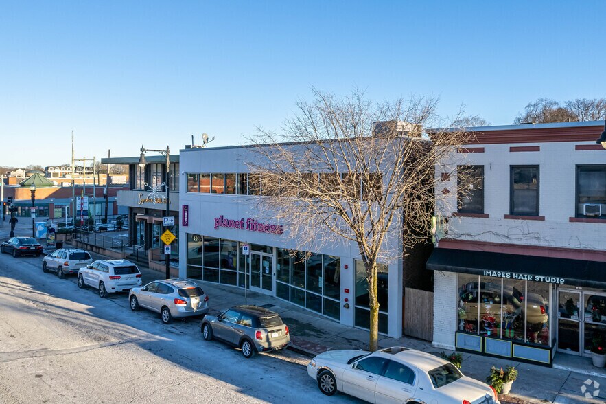 1870 Centre St, West Roxbury, MA for sale - Primary Photo - Image 1 of 1