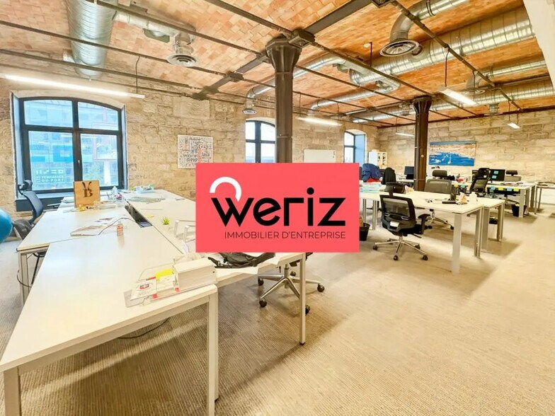 Office in Marseille for lease - Interior Photo - Image 1 of 8