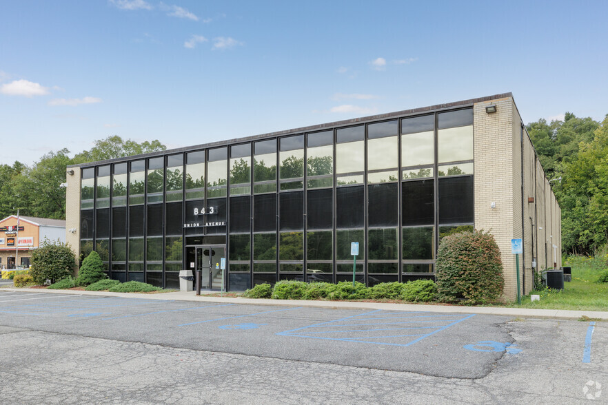 843 Union Ave, New Windsor, NY for lease - Building Photo - Image 3 of 7