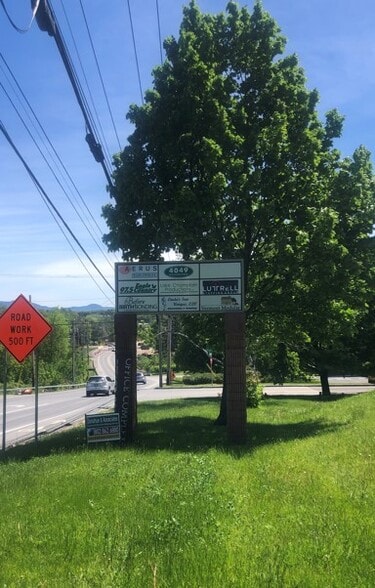 4049 Williston Rd, South Burlington, VT for lease - Building Photo - Image 2 of 3
