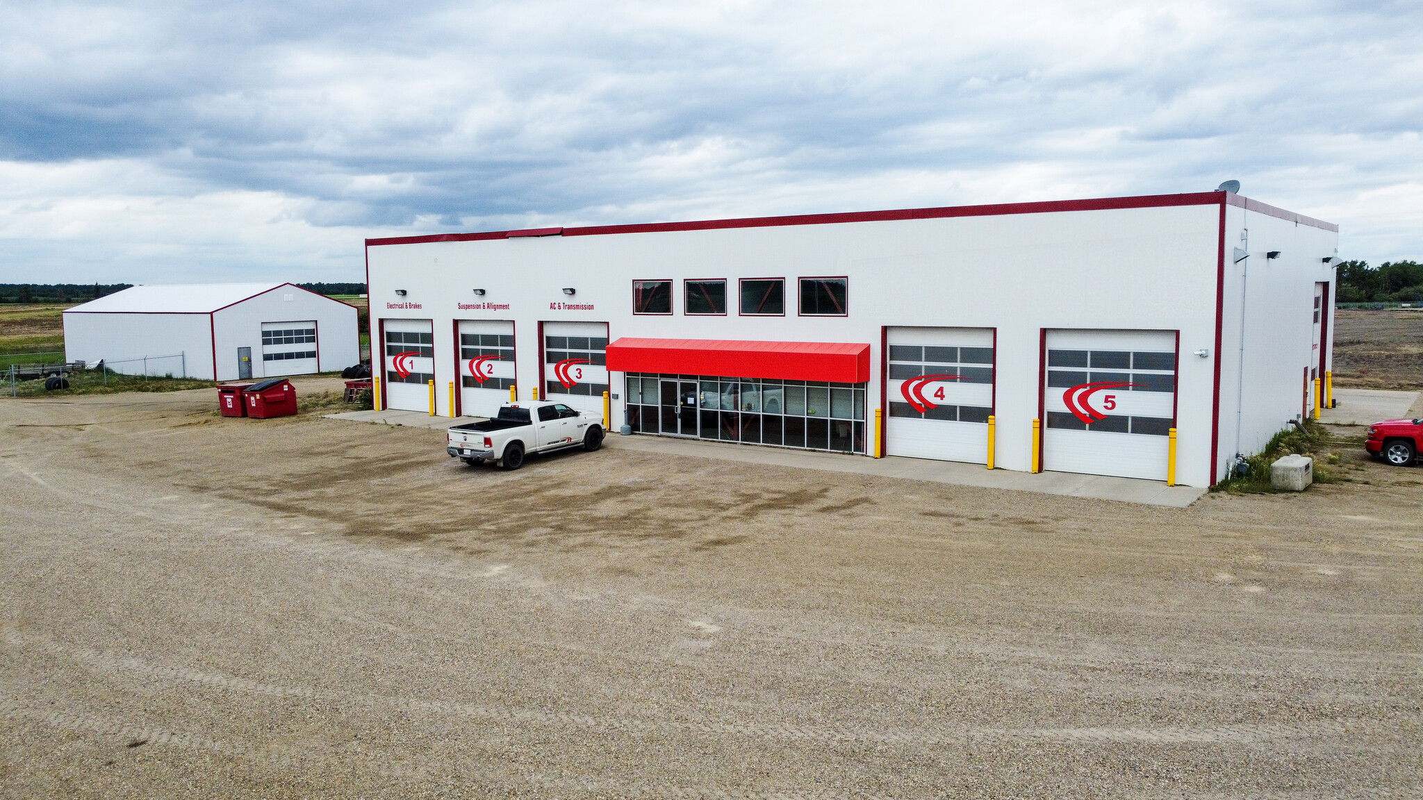 650 Sunrise Rd, Peace River, AB for sale Building Photo- Image 1 of 36