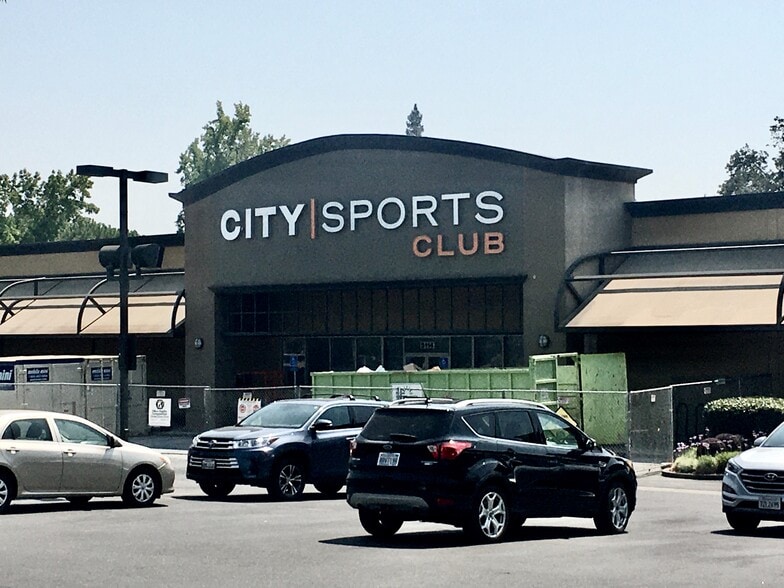 5100-5160 Arden Way, Carmichael, CA for lease - Building Photo - Image 2 of 4