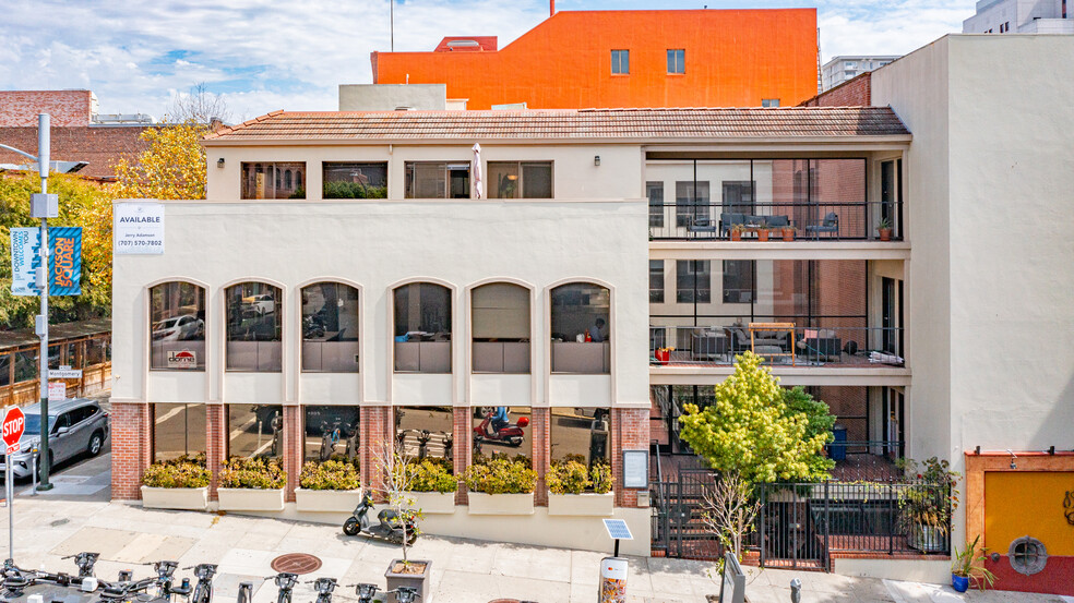 850 Montgomery St, San Francisco, CA for lease - Building Photo - Image 1 of 8